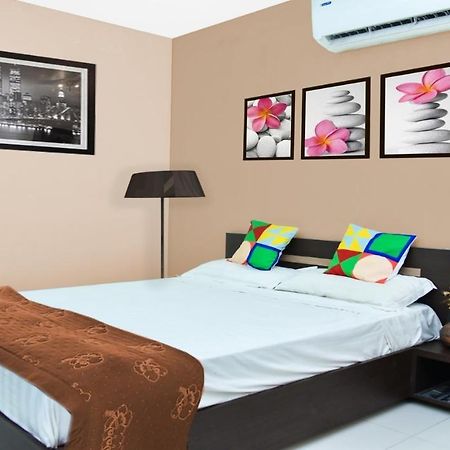 Hotel Pph Living Bhimas Tada Esterno foto